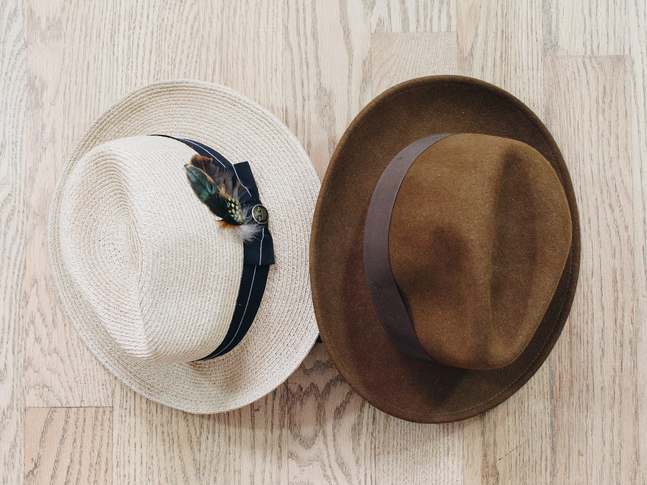 effortless essentials minimalist wardrobe - accessories_hats
