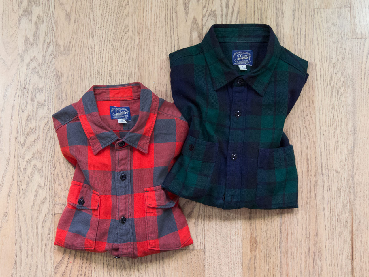 effortless essentials minimalist wardrobe - plaid flannel shirts