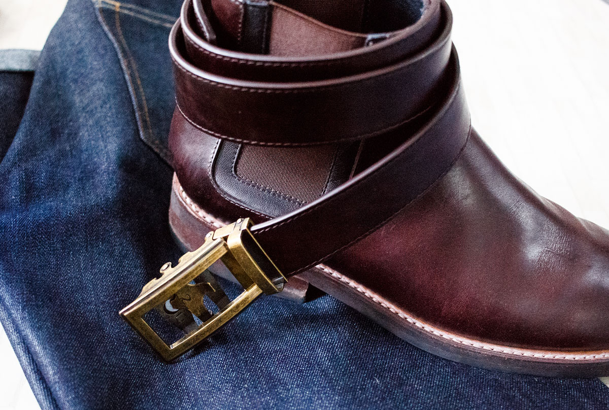 anson belt with thursday boots and dark denim - effortlessgent