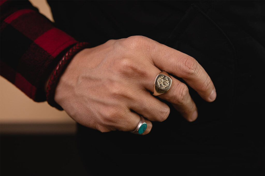 Ellers svag vandfald Men's Signet Rings: A Stand-Out Piece With Tons Of Style · Effortless Gent
