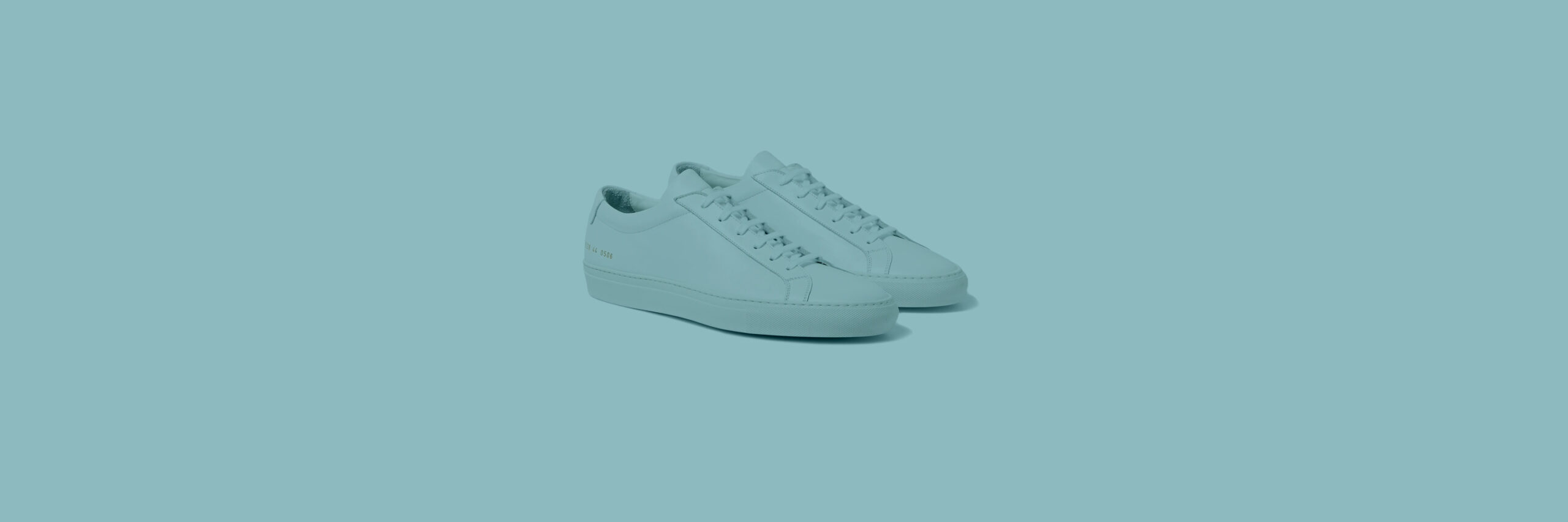 feature-mininmal-white-sneakers-scaled